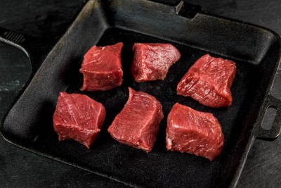 Свинина ошеек на шашлык 1 кг - купить в Лобанове